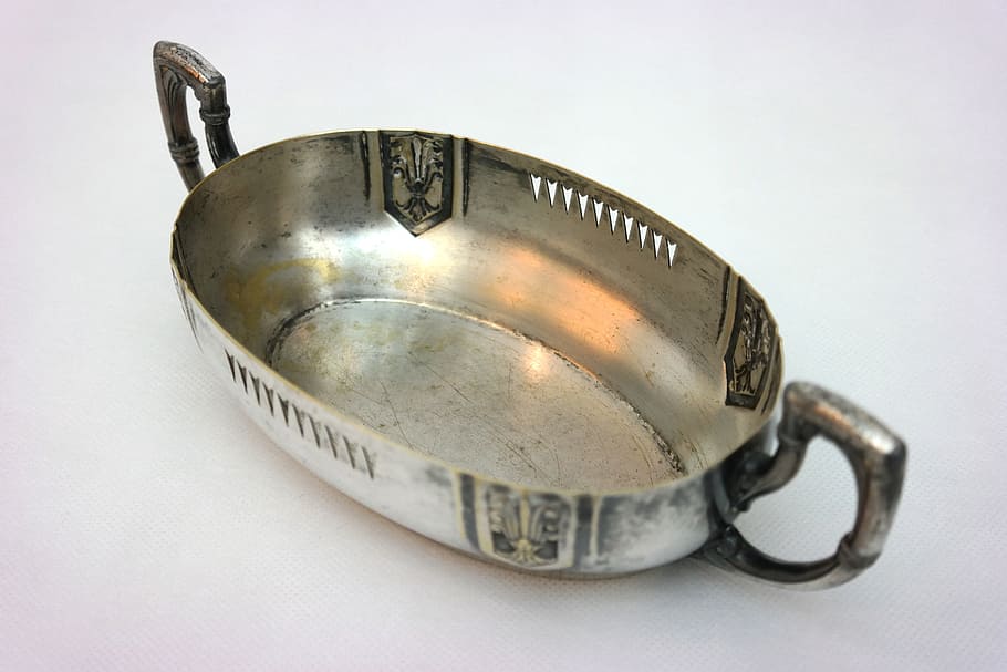 the bowl, antique, antiques, silver, dish, spoon, old, indoors, cup, close-up