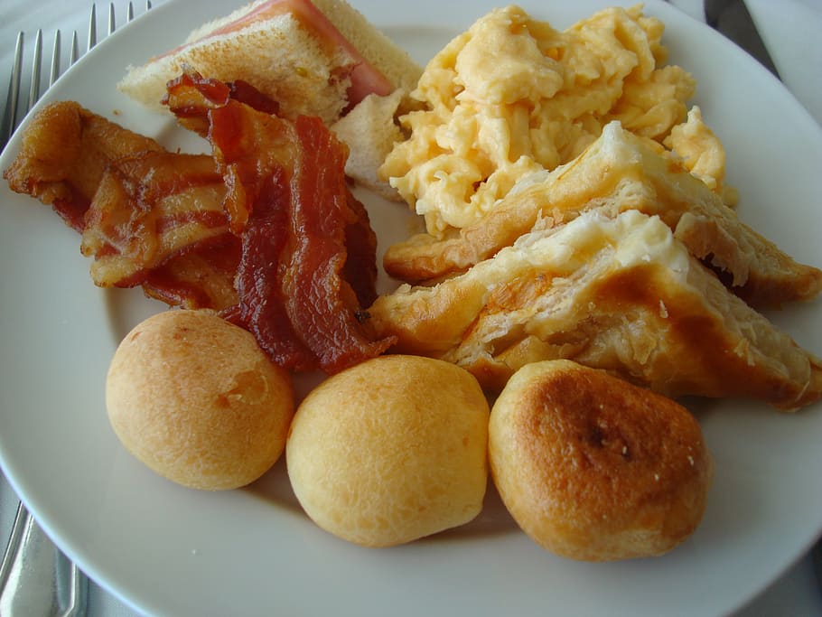 breakfast, cheese rolls, brazil, food, food and drink, ready-to-eat, plate, freshness, meat, meal