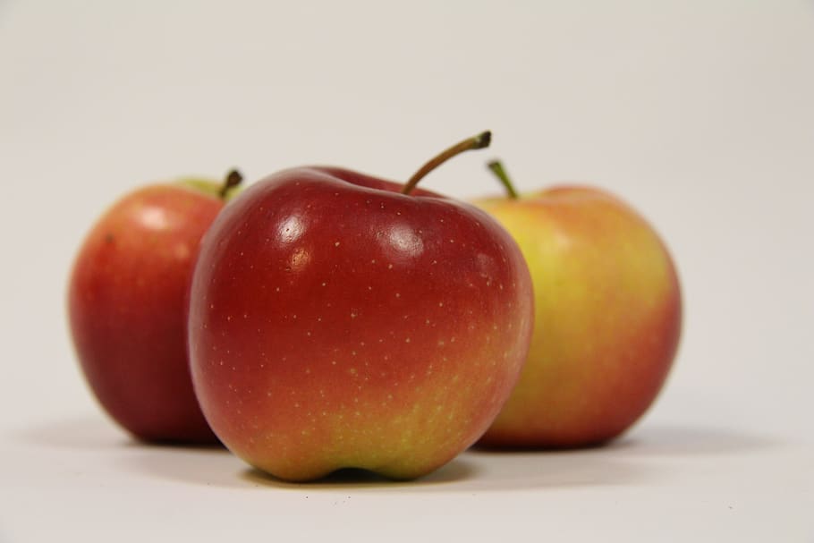 apple, fruit, eating, apples, health, eat, nature, vitamin, fiber, vegetarian food