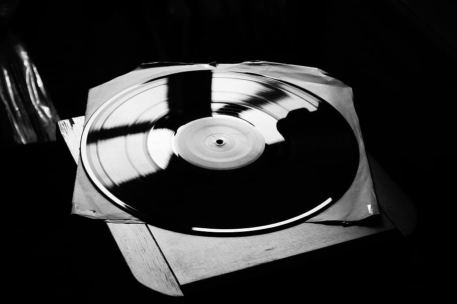 grayscale photo, black, disc, grayscale, vinyl, music, board, black and white, black and white photography, disk