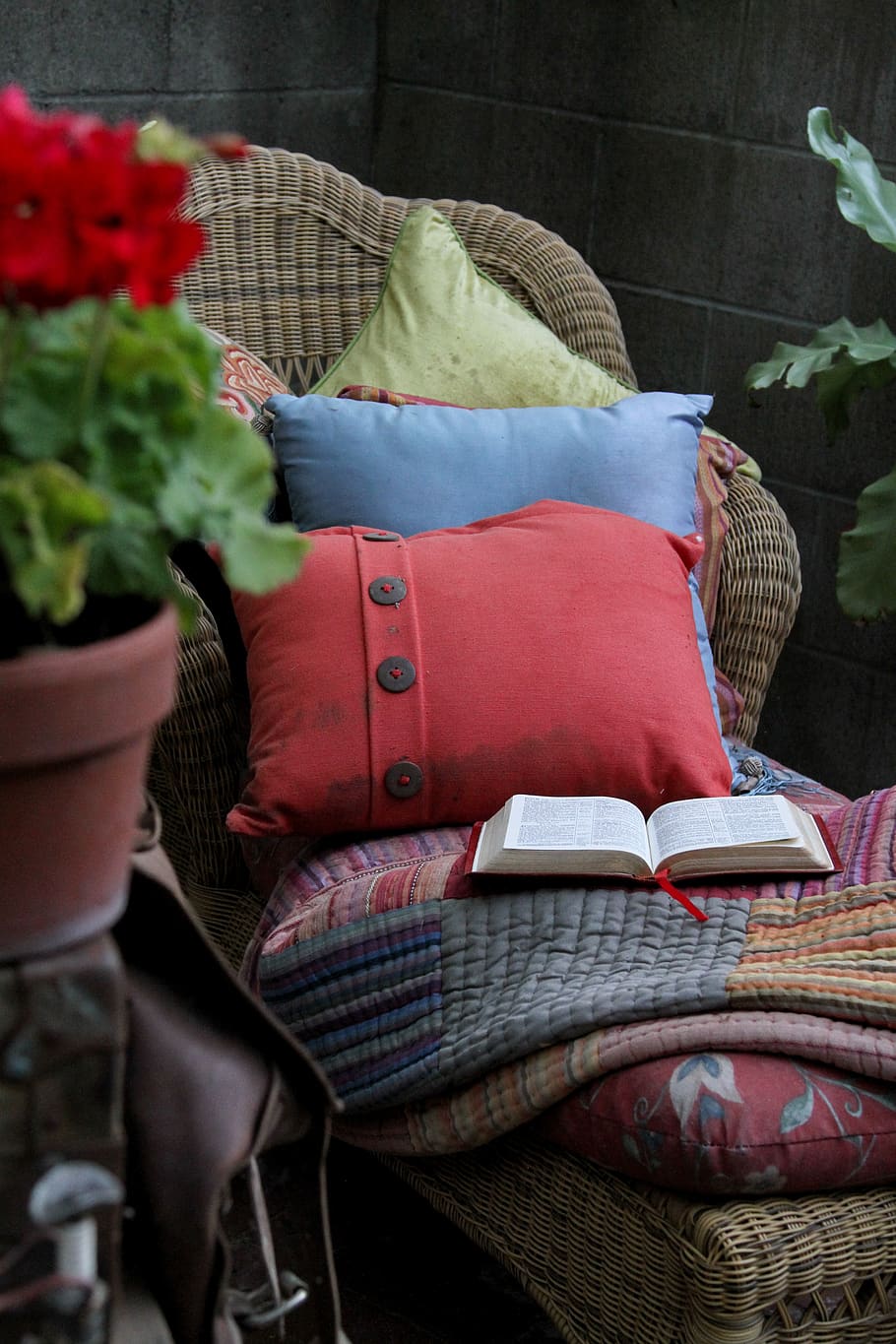 chair, pillows, bible, open book, devotions, worship, relax, red, comfort, comfortable