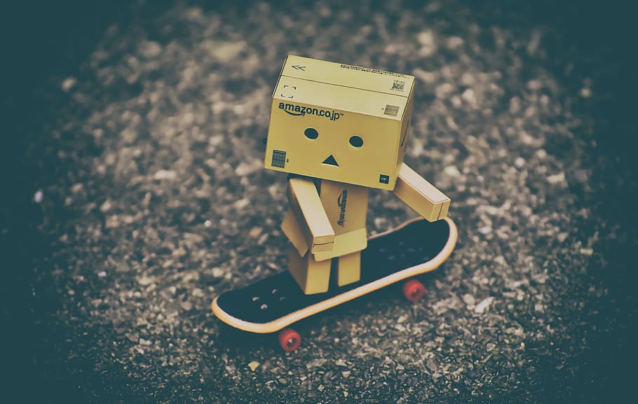 danbo, skateboard, drive, funny, figure, sweet, close-up, yellow, toy, representation