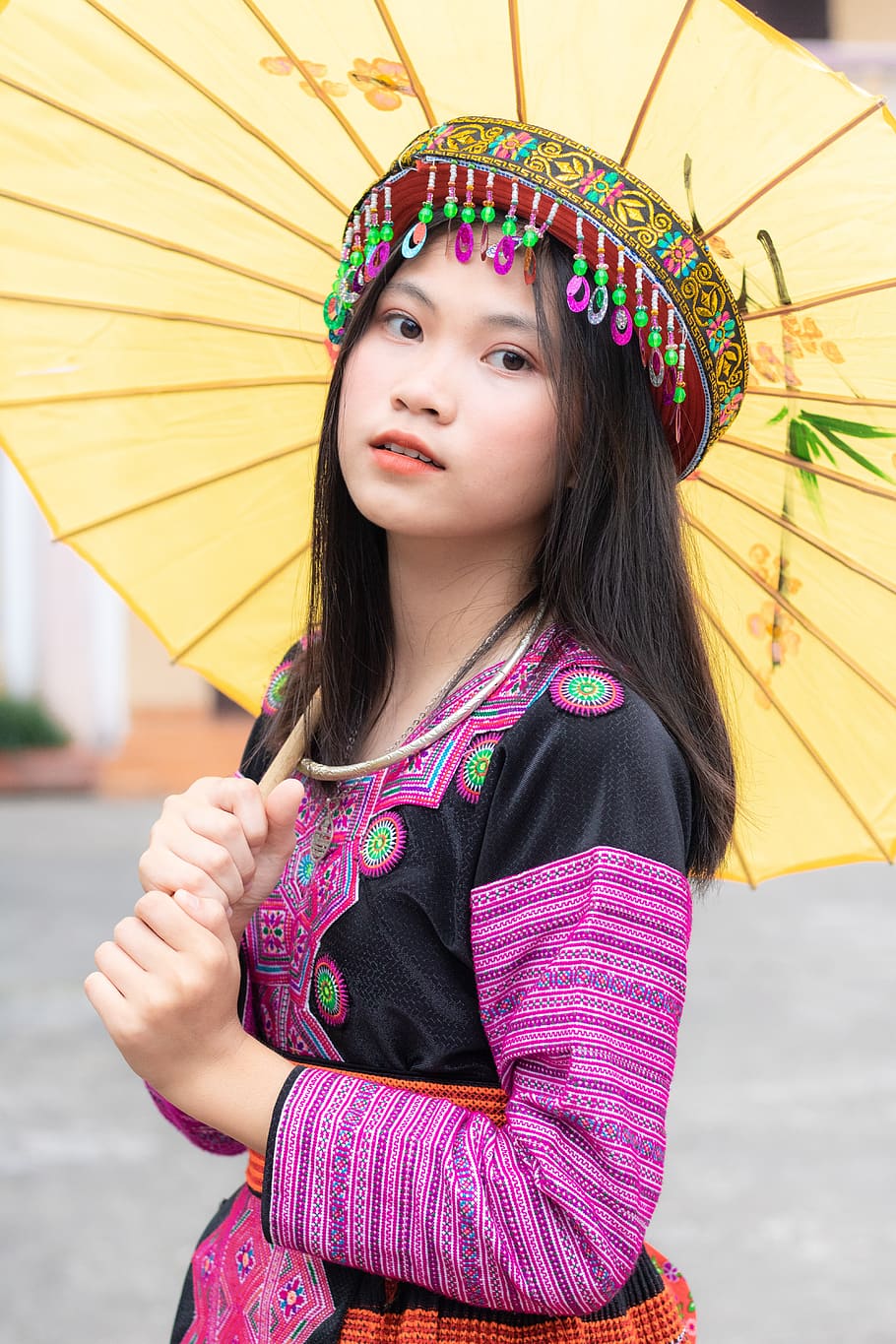vietnamita, menina do vietnã, bonito, mong, menina, uma pessoa, pessoas reais, mulheres, meninas, atividade de lazer