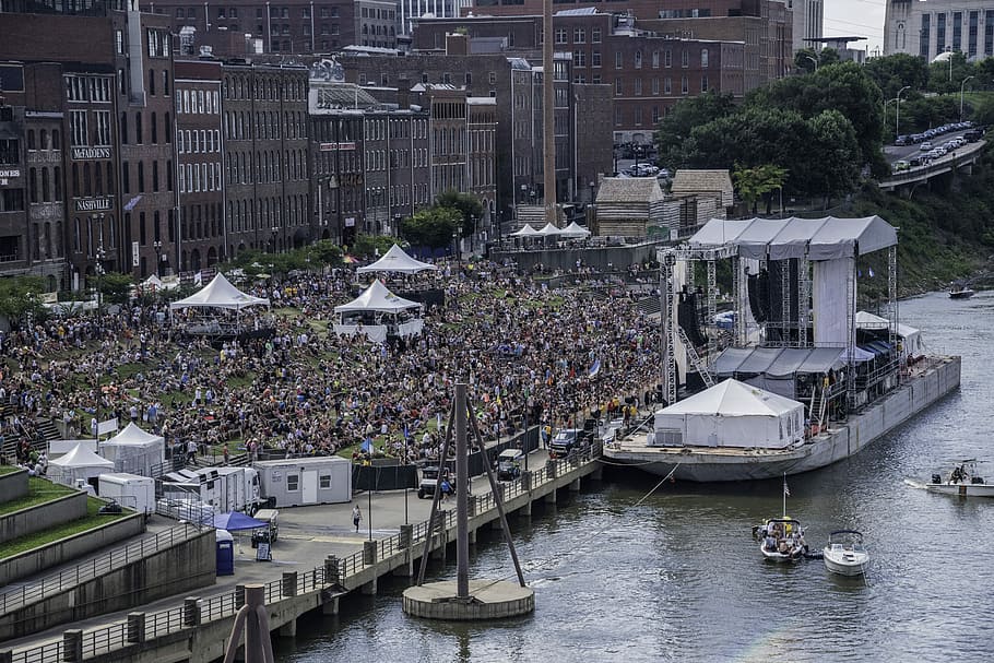 Crowds, Riverboat, Nashville, cumberland river, people, public domain, urban Scene, city, building Exterior, cityscape
