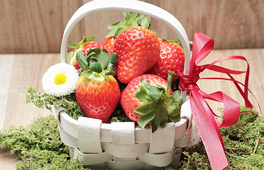 ripe, strawberries, white, wooden, basket, moss, blossom, bloom, spring, green