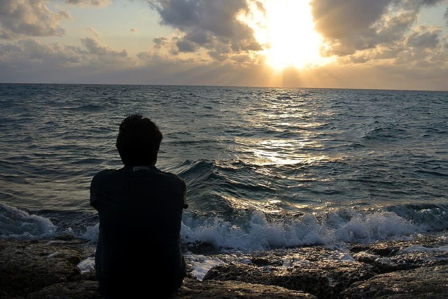 silhouette, man, sitting, seashore, golden, hour, Sunset, Sea, Homesickness, sillhouette