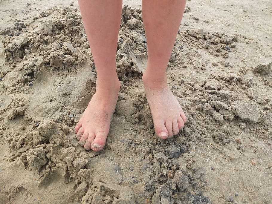 pés, areia, pé, com os pés descalços, andar, mar do norte, mar báltico, praia de areia, praia, seção baixa