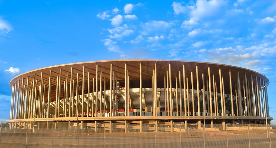 Estádio de concreto marrom, Estádio Nacional, Futebol, Brasília, arquitetura, arena esportiva, copa do mundo de fifa, arquitetura e edifícios, céu, construído Estrutura