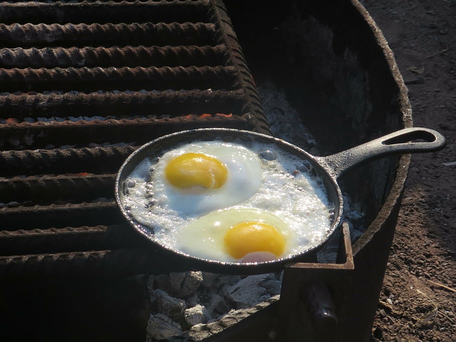 poached eggs, black, pan, camping, eggs, breakfast, outdoors, food, cooking, egg Yolk