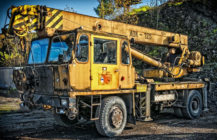 yellow, adk-125, adk -125 crane truck, crane, auto crane, adk 125, raise, weight, last, lift