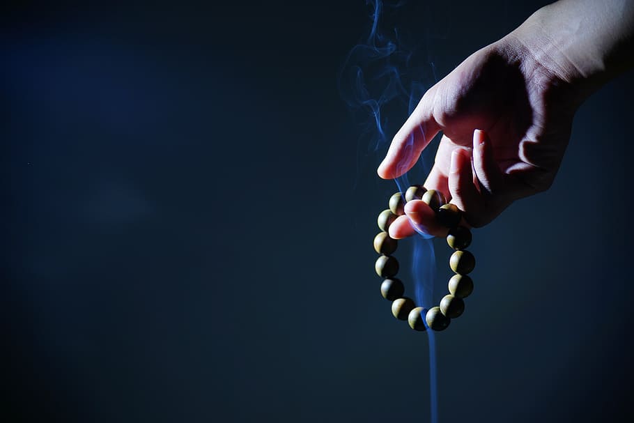 person, holding, beaded, bracelet, hand, buddhist prayer beads, smoke, zen, human Hand, human body part