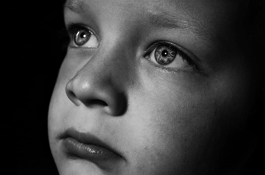 grayscale photo, boy portrait, grayscale, boy, portrait, sad, child, kid, crying, tears