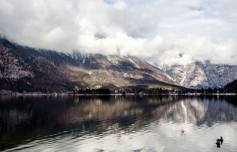 Hallstatt, Austria, paisaje, agua, montaña, lago, cielo, nube - cielo, reflejo, belleza en la naturaleza