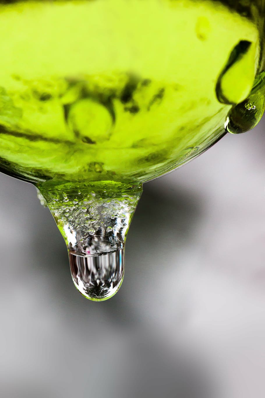 drop of water, christmas ornament, winter, cold, defrost, green, close-up, food and drink, water, refreshment