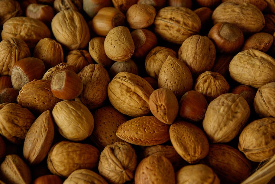 bunch, almond nuts, dried fruit, nuts, almonds, hazelnuts, nut, nut - food, food, food and drink