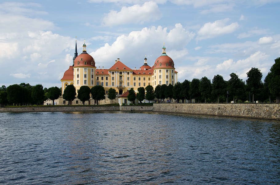 moritz castle, castle, saxony, attractions in moritzburg, landmark, pond, schlossgarten, fairy tales, cinderella, lake