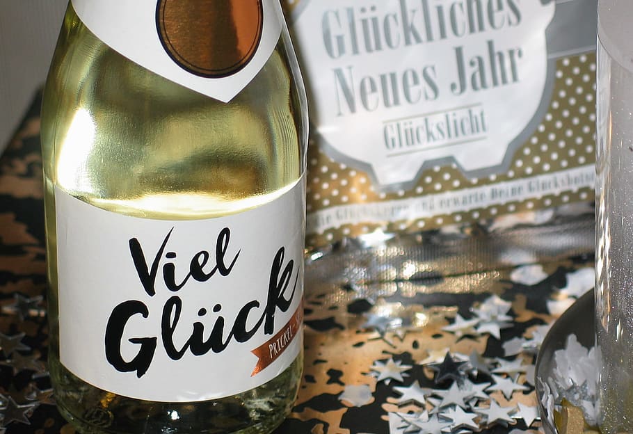 viel gluck bottle, table, good luck, new year's eve, happy new year, champagne, abut, celebrate, bottle of sparkling wine, new year's day