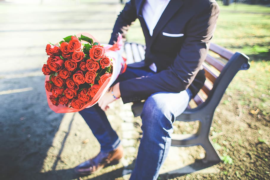 bouquet, roses, Man, Bouquet of Roses, bench, flowers, gentleman, love, park, people