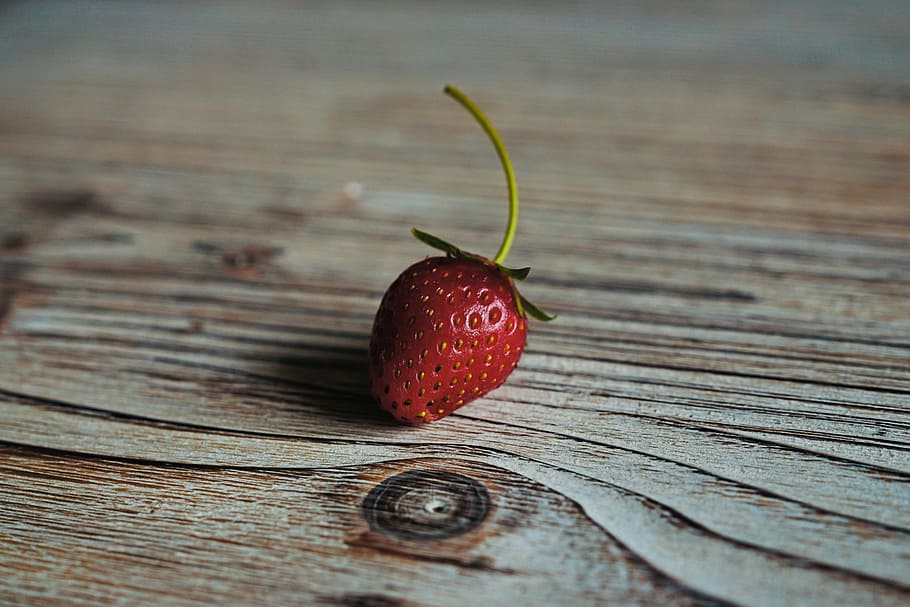close-up photo, red, strawberry, brown, surface, fruits, food, wooden, table, fruit