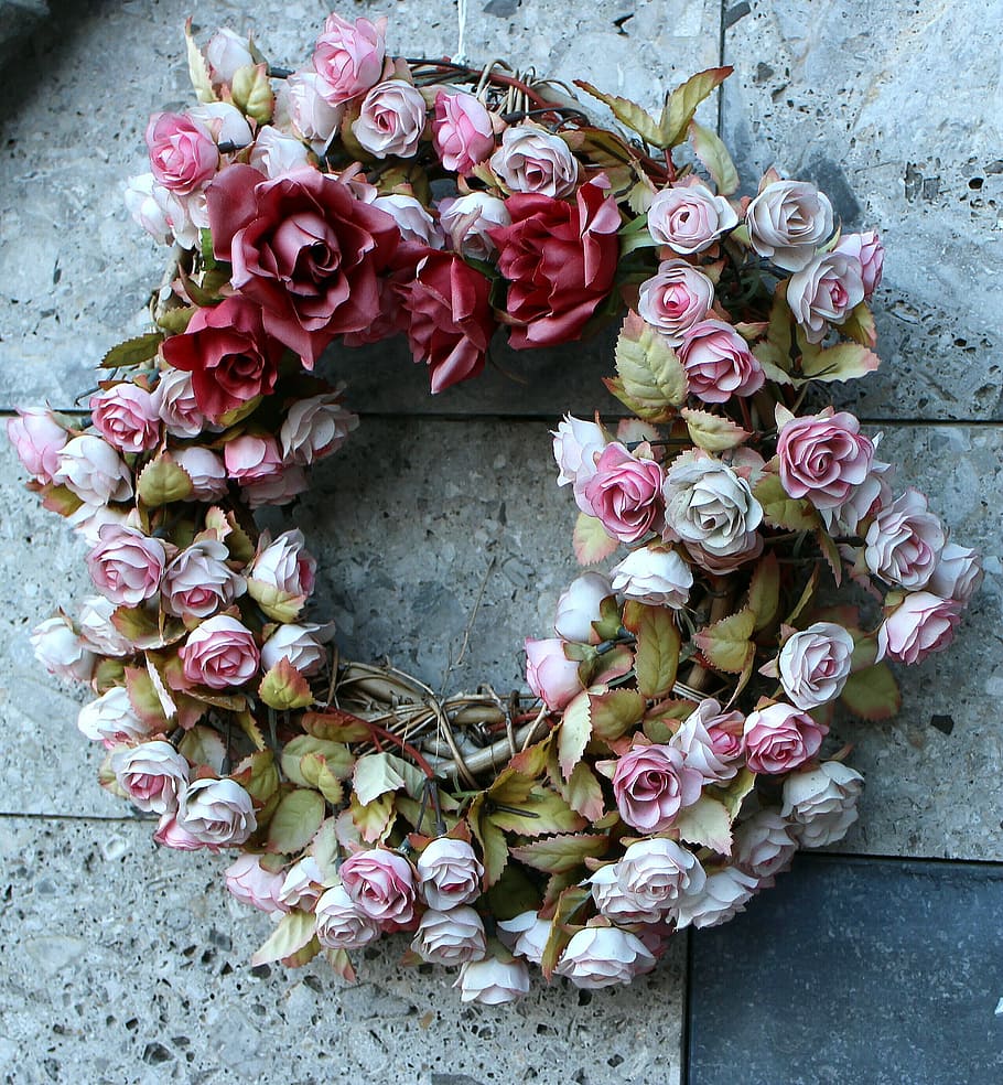 pink, red, rose, wreath, floor, rosary, roses, romance, romantic, love