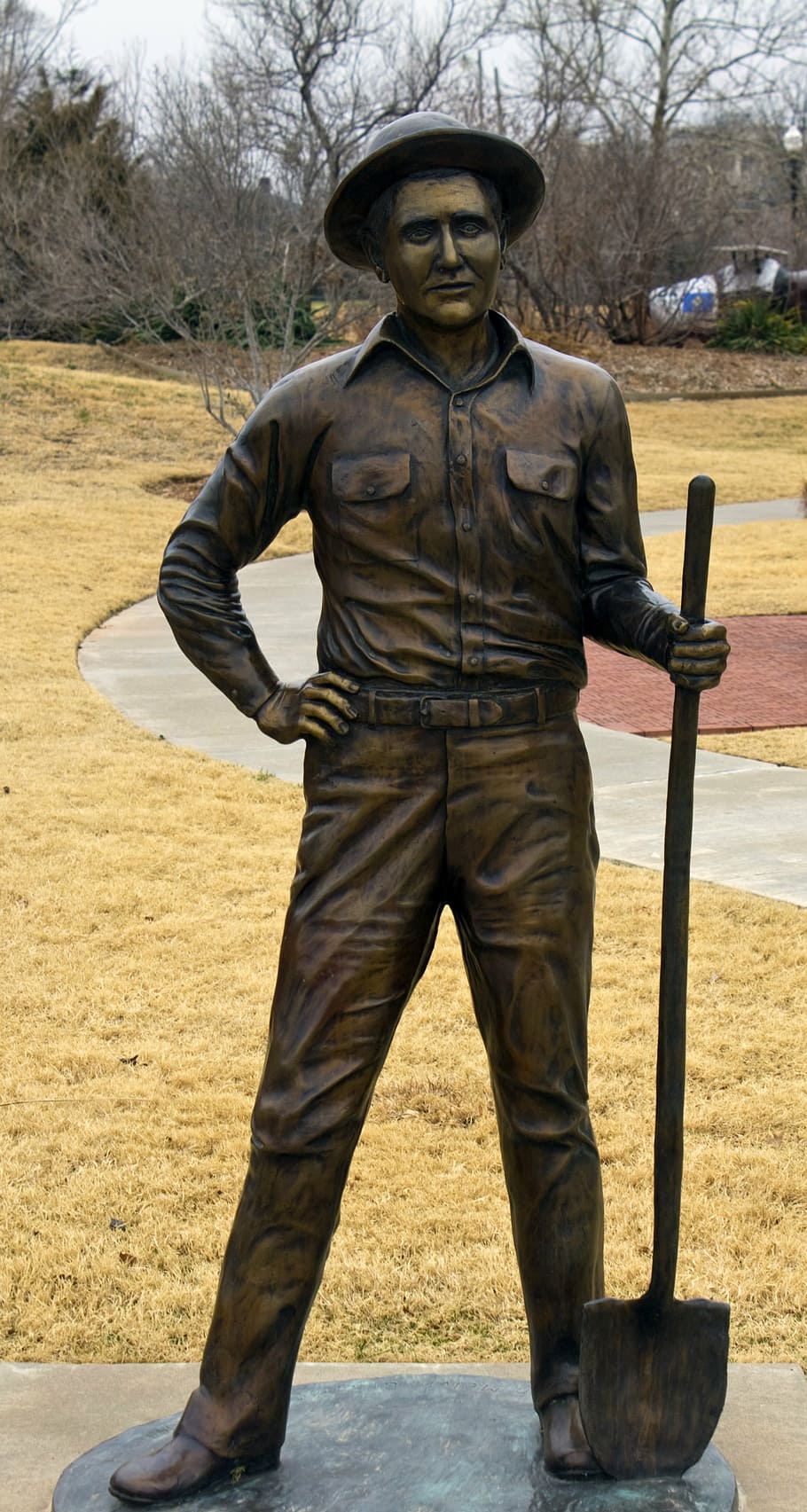 worker, oil, field, oklahoma, oklahoma city, history, statue, front view, standing, full length