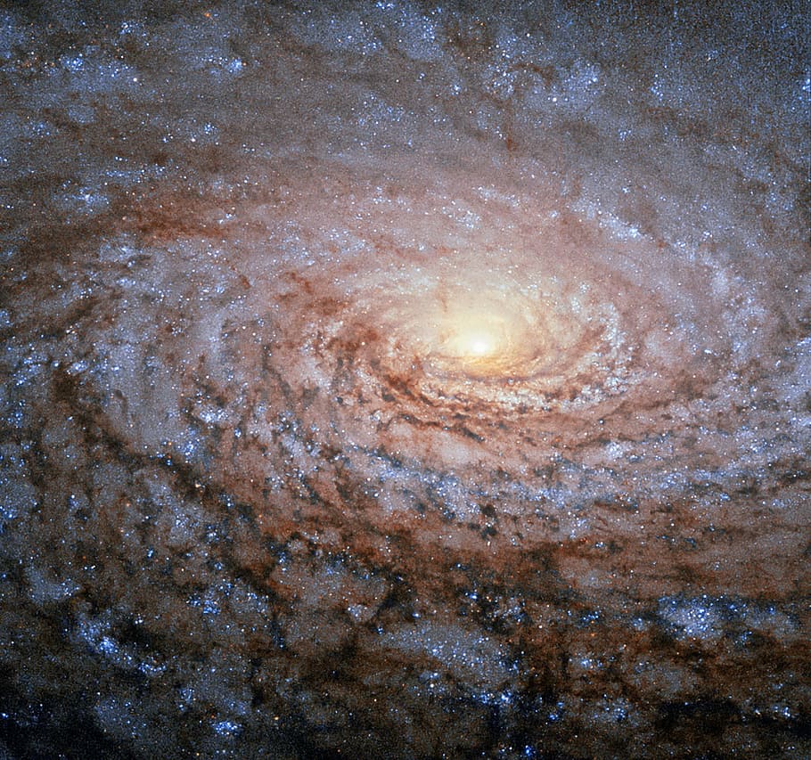 galaxy, spiral arms, messier 63, hubble, telescope, sunflower galaxy, cosmos, space, universe, stars