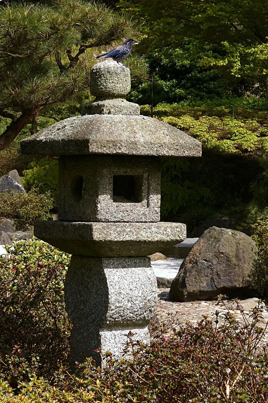 lámpara de piedra, piedra, lámpara, linterna japonesa, linterna japonesa de piedra, cultura asiática, parque, fundación, piedra - Objeto, material de piedra