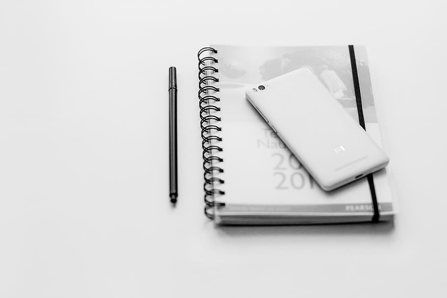 putih, smartphone android, abu-abu, buku spiral, hitam, pena, notebook, ponsel, hitam dan putih, telepon