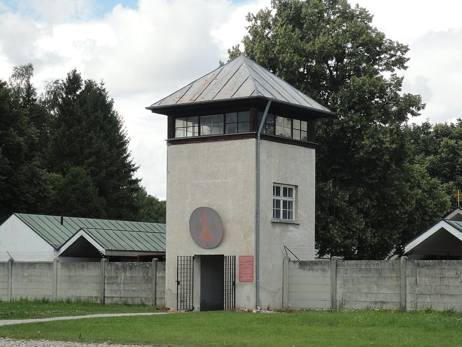 watchtower, dachau, konzentrationslager, crime, nazi era, hitler era, hitlerregiem, plant, tree, architecture