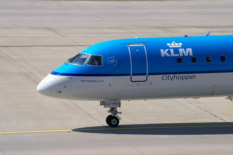 azul, branco, avião de passageiros Klm, aeronaves, Embraer 190, aeroporto, Zurique, Suíça, transporte, voar
