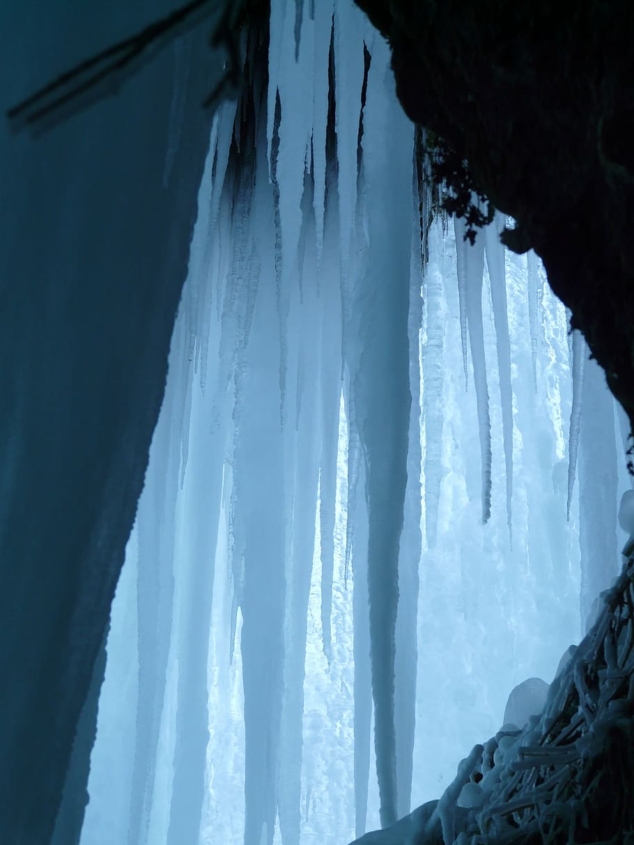 石筍の石, 氷の洞窟, 氷のカーテン, つらら, 氷の形成, 洞窟, 寒さ, 鍾乳石, 氷のトロプシュタイン, 神秘的
