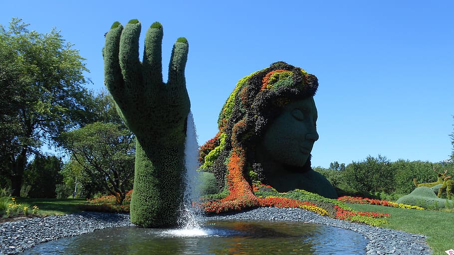 woman, hand, topiary, panorama photography, trimmed, plants, jardin, botanique, montreal, statue