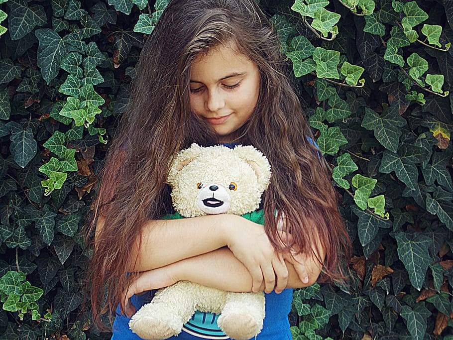 teddy bear, sissy, joy, friendship, green, pink, one person, childhood, child, girls