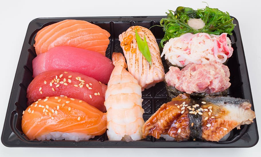 hidangan daging, hitam, piring, bubuk mesiu, sushi, salmon, tuna, jerawat, hiyashi, chuka