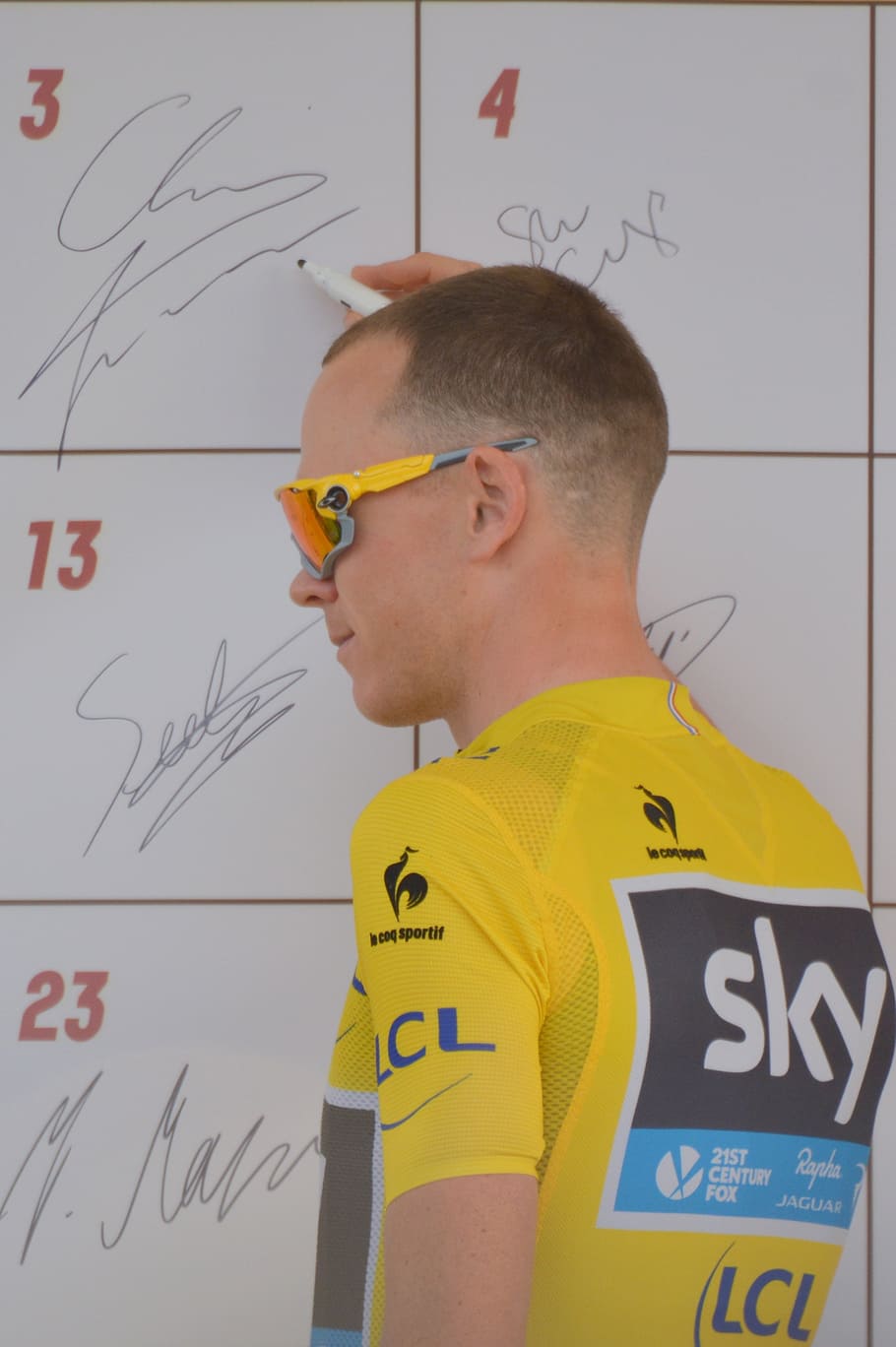 chris froome, champion, yellow jersey, celebrity, cyclist, professional road bicycle racer, man, people, winner, text