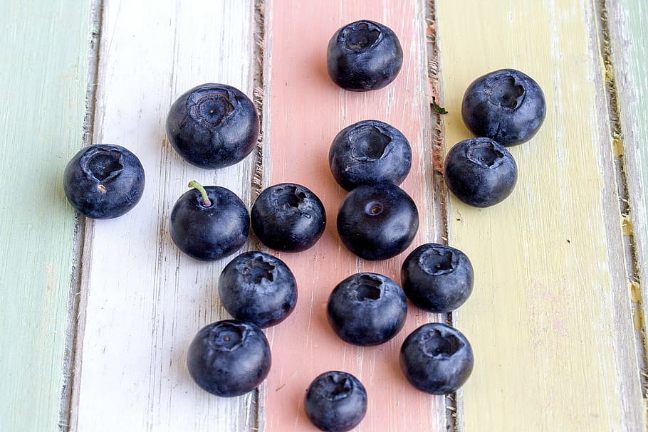 photo of blueberries, fruit, nature, food, close, berry, blueberries, blueberry, wood - Material, close-up