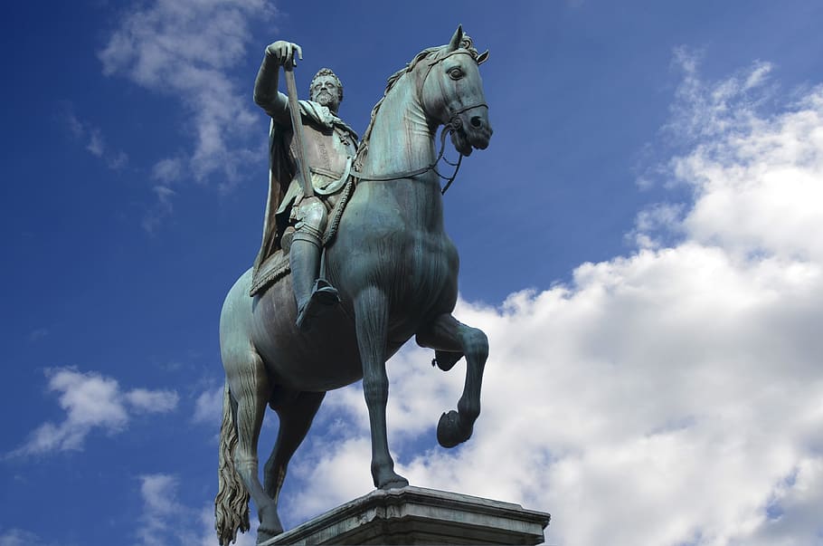 man, riding, horse statue, italy, florence, piazza della ss annunziata, statue, grand duke ferdinand, giambologna, sculpture