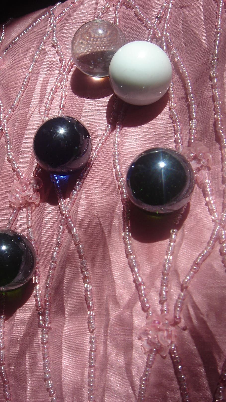 balls, glass, light, pink, beads, impression, necklace, jewelry, fashion, indoors