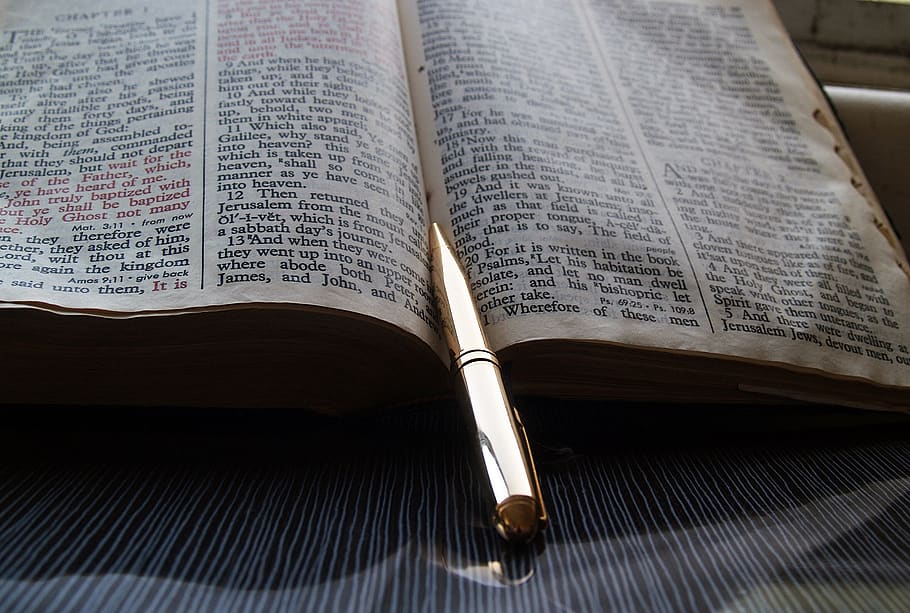 bible, pen, god, text, holy, read, print, shiny, gold, words