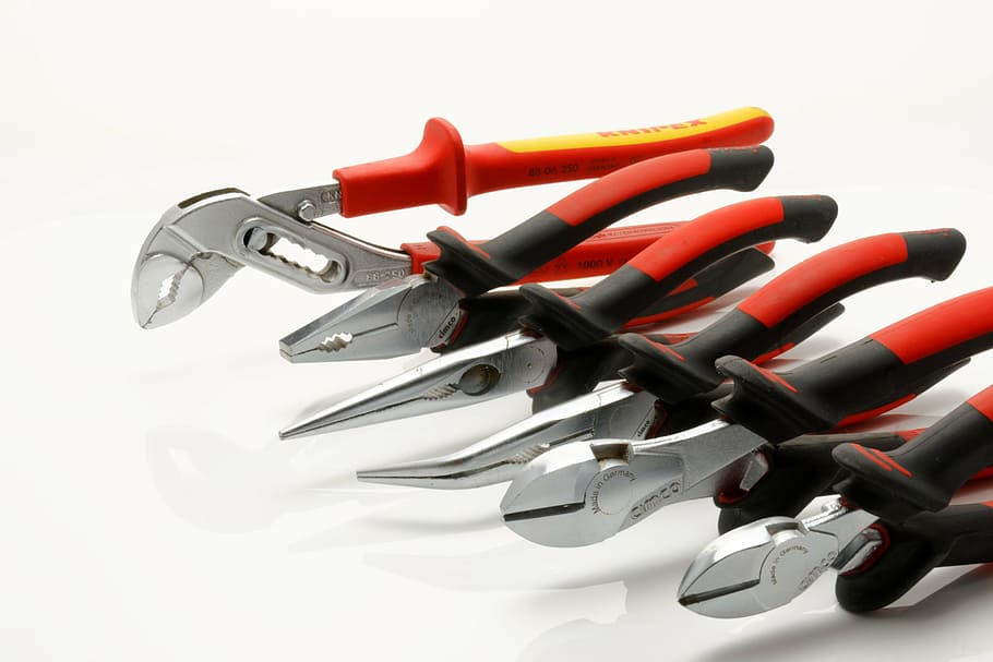 red-and-black plier set, pliers, tool, diagonal cutting pliers, needle-nose pliers, water pump pliers, pipe wrench, metal, craft, equipment
