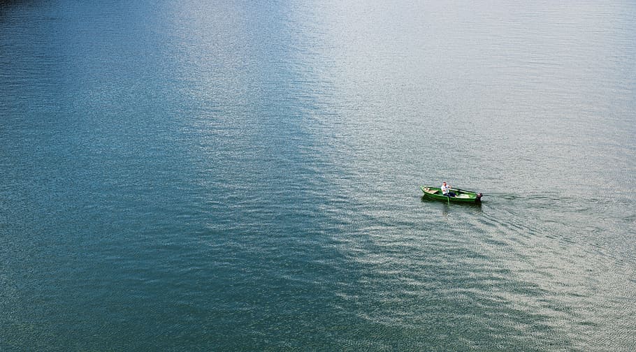 barco, corpo, agua, durante o dia, homem, montando, verde, remo, lago, oceano