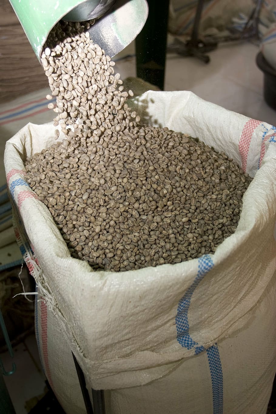 granos de café, crudo, marrón, saco, bolsa, embalaje, envío, mercado, agricultura, agricultor