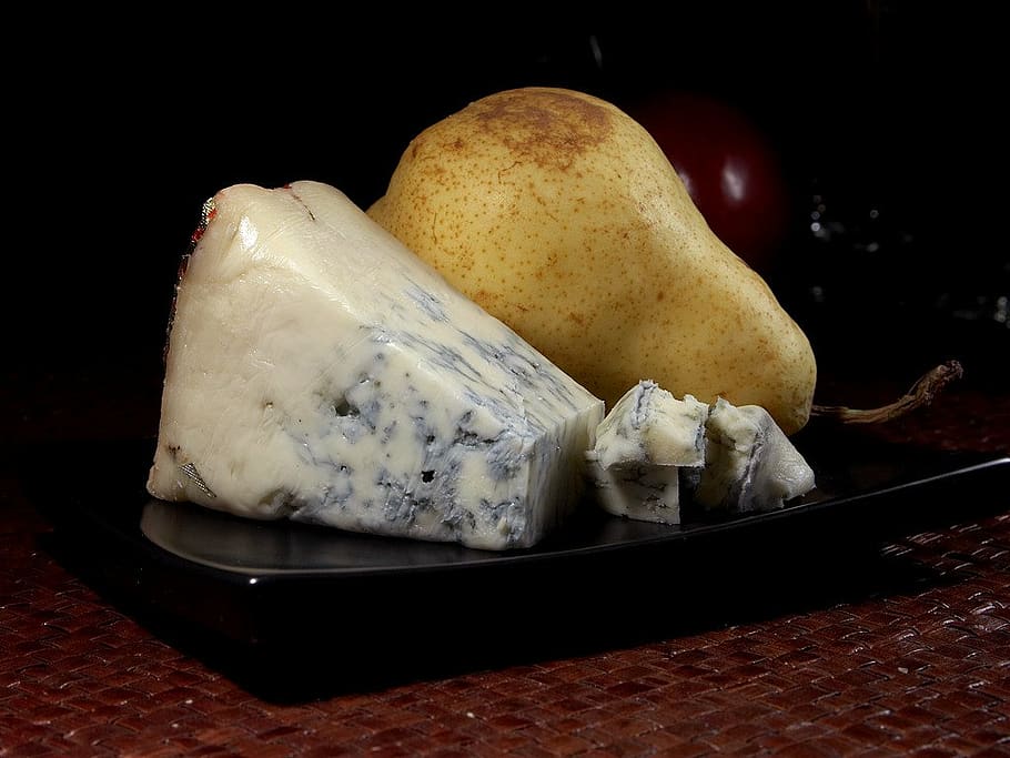 gorgonzola, cheese, blue mold, mold, noble mold, milk product, food, ingredient, eat, snack