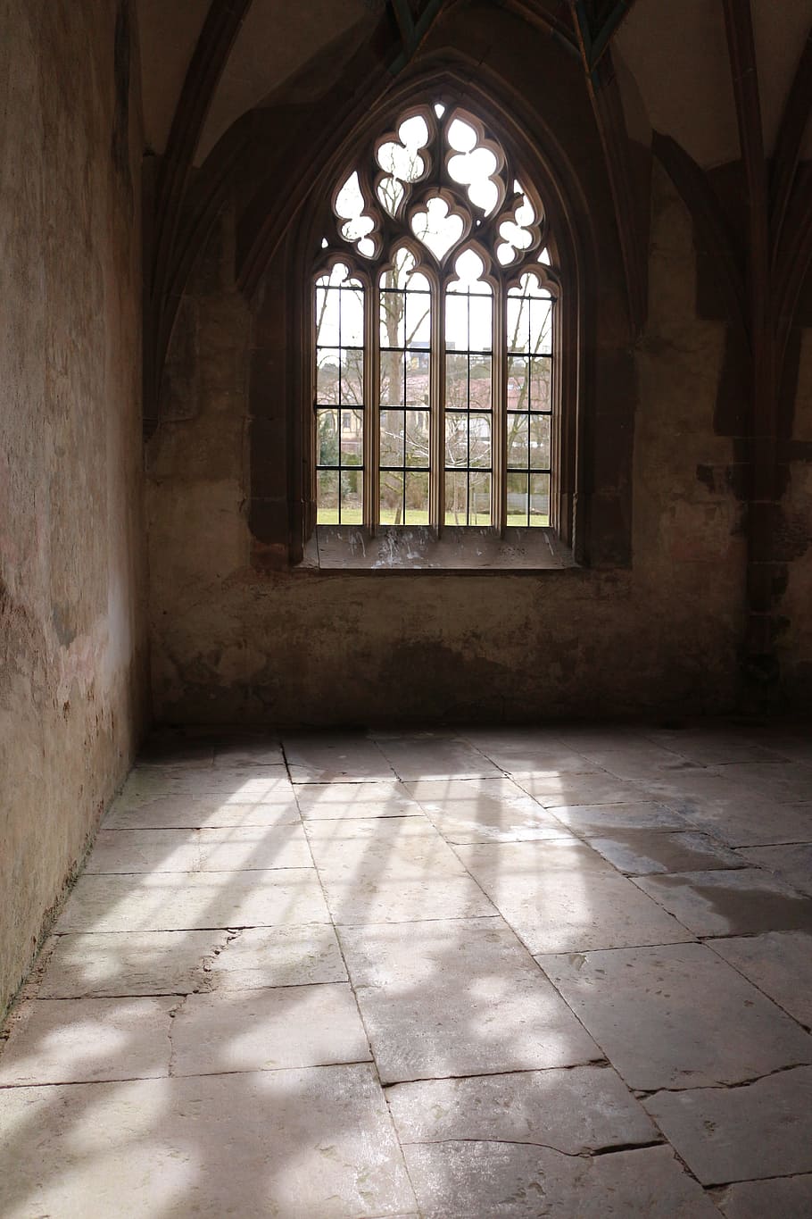 incidencia de luz, ventana, históricamente, antiguo monasterio, abadía de leicester, luz solar, arquitectura, arco, piso, adentro