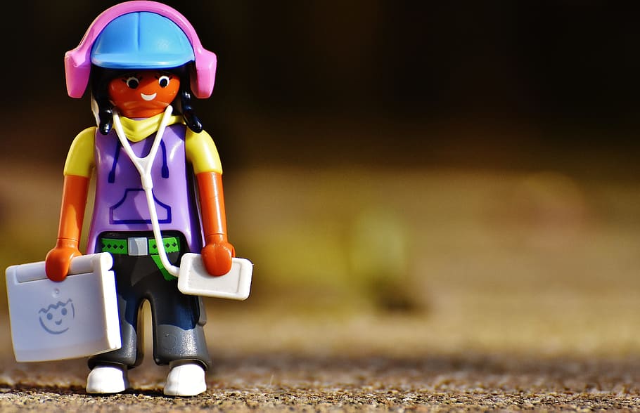 Figure, Laptop, Mobile Phone, Headphones, listen to music, playmobil, funny, toys, play, children only