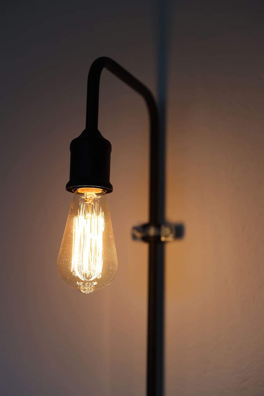 retro, light, vintage, lamp, lighting, energy, current, bulb, nostalgia, technology