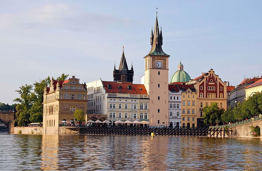assorted-color houses, body, water, city, River, Water, Tower, Cathedral, tower, landscape, prague