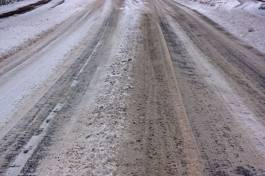 icy roads, snow smoothness, slush, winter, road, road salt, ruts, rutting, tire track, dirt