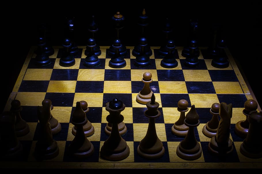 chess pieces, chess, choice, leisure, king, object, victory, knight, sports, strategy