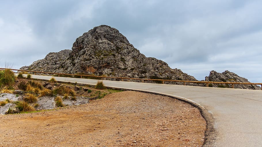 spain, mountains, serpentine road, dangerous, steinig, eng, stunning, lonely, tourism, rock